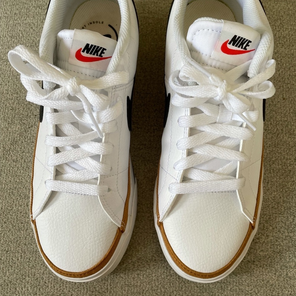 Nike court legacy shoe